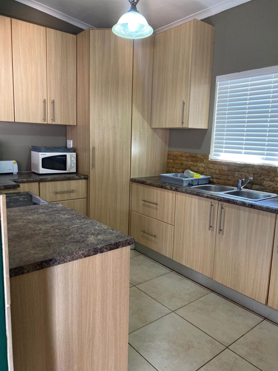To Let 1 Bedroom Property for Rent in Lorraine Eastern Cape